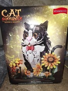 Klocki kot duzy ze slonecznikami