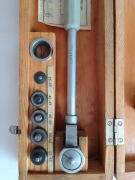 Średnicówka zegarowa INTO C 35-60 mm