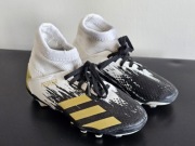 Buty piłkarskie Adidas Predator rozmiar 30