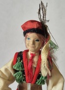Stara figurka, lalka w stroju ludowym, Krakowiak, wyrób regionalny 