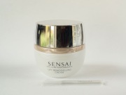 Sensai Cellular Performance Lift Remodelling Cream