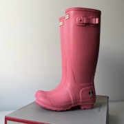 Różowe wysokie kalosze HUNTER Original Tall Disney Print Mickey Mouse 38