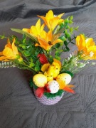 Stroik wielkanocny z kurczaczkami 