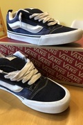 Buty Vans Knu Skool VN0009QCNWD1 43