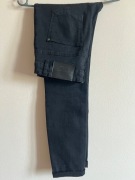 Jeansy Closure London - Rozmiar 30R - Slim Fit