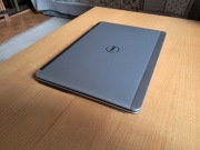 REZERWACJA do 14.04 Dell Latitude E7240 {i5/8GB RAM/256GB SSD/nowa bateria}