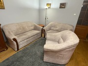 Komplet wypoczynkowy 3-2-1 z możliwością spania i chowania pościeli.