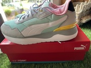 Buty sportowe damskie Puma