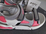 Sandały firmy Bartek 35