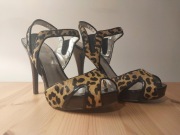 Szpilki Calvin Klein PRIVE Mismates Leopard rozmiar 6,5 Panterka