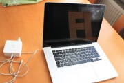 MacBook Pro 15" 2.5 GHz Intel Core 2 Duo