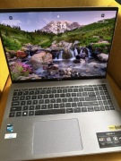 Acer Swift GO 16 cali OLED