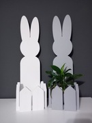 Doniczka zając z drewna 