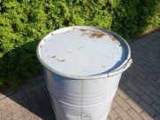 Sprzedam beczkę 200l.
