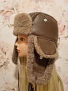 Skórzana czapka papacha brązowa