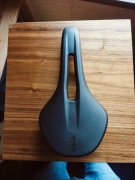 Siodełko  szosowe Fizik Vento Antares R1 140