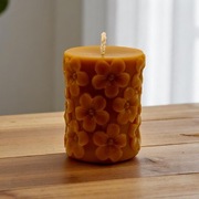 Świeca z naturalnego wosku pszczelego Kwiaty 8,3 Zielony Świecownik