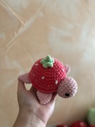 Własnoręcznie robiony żółw truskawka 