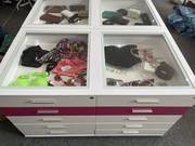 Meble do sklepu / salonu kosmetycznego 