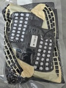 Scettar Zest silikonowych ochraniaczy piszczeli z piłkarskimi skarpetam