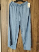 Spodnie szeroka nogawka w kolorze jeansowym 