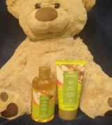 Zestaw Apple Pie (szarlotka) - płyn do kąpieli 250ml+balsam do ciała 150ml
