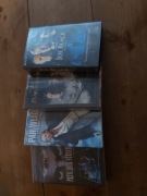Zestaw filmów na kasetach video.