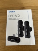 Boya BY-V2 – bezprzewodowy zestaw mikrofonów (Lightning) 