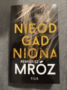 Nieodgadniona - Remigiusz Mróz