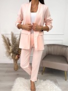 Brzoskwiniowy Komplet składający się z: Marynarka + Spodnie rozmiar L