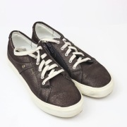 Skórzane sneakersy Bartek r.38 stan bdb+