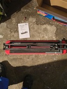 Maszynka do cięcia płytek.