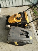 Mocna Indukcyjna Kosiarka Elektryczna RIWALL REM3816i do trawy 38cm 3000Wew