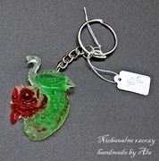 Brelok breloczek do kluczy z żywicy skrzydła