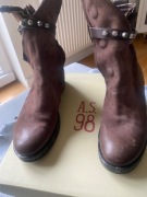 Stylowe buty firmy AS 98