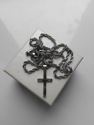 Elegancki męski łańcuszek z  krzyżem - stal nierdzewna