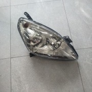 Lampa reflektor Opel Zafira B 07-15
