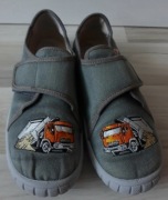 Superfit buty dziecięce kapcie szare z wywrotką 35 wkł.22,5cm