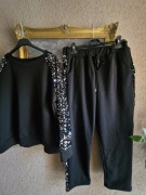 Komplet damski dresowy czarny typ masełko z cekinami