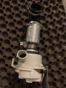 Pompa myjąca z grzałką zmywarki Whirlpool ADG