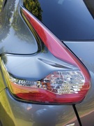 Juke F15 lampa tył  lift lewą lub prawa. Europa stan idealny kompletna