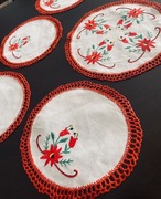 SUPER CENA! KOMPLET SERWETEK Z HAFTEM I KORONKĄ SZYDEŁKOWĄ