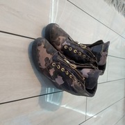 Buty sneakersy Carinii r 40 moro zameczki.