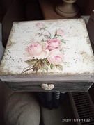 Skrzyneczka drewniana