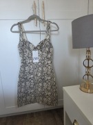 Nowa sukienka mini Zara, XS