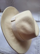 Kapelusz damski 56 cm