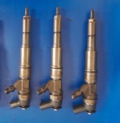 wtryskiwacz 0445110216 BMW 2.0d 3.0d m57 m47