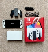 KONSOLA NINTENDO SWITCH OLED BIAŁY