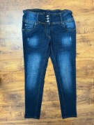 Spodnie jeansowe jeansy regulowane John Baner rozmiar 158 cm 13 lat