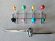 Wieszak "Sputnik" / "Atomic" – design Eamesów i metalowy teleskopowy